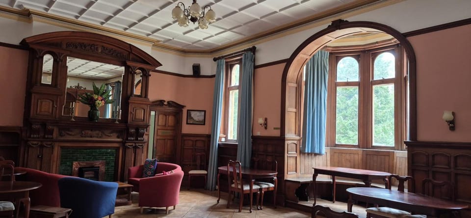 Fieldways Hotel and Health Club Hotel in Trowbridge