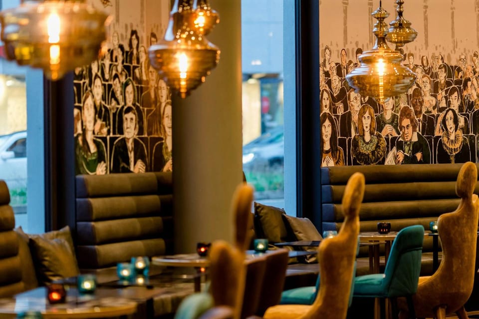 Bar/lounge