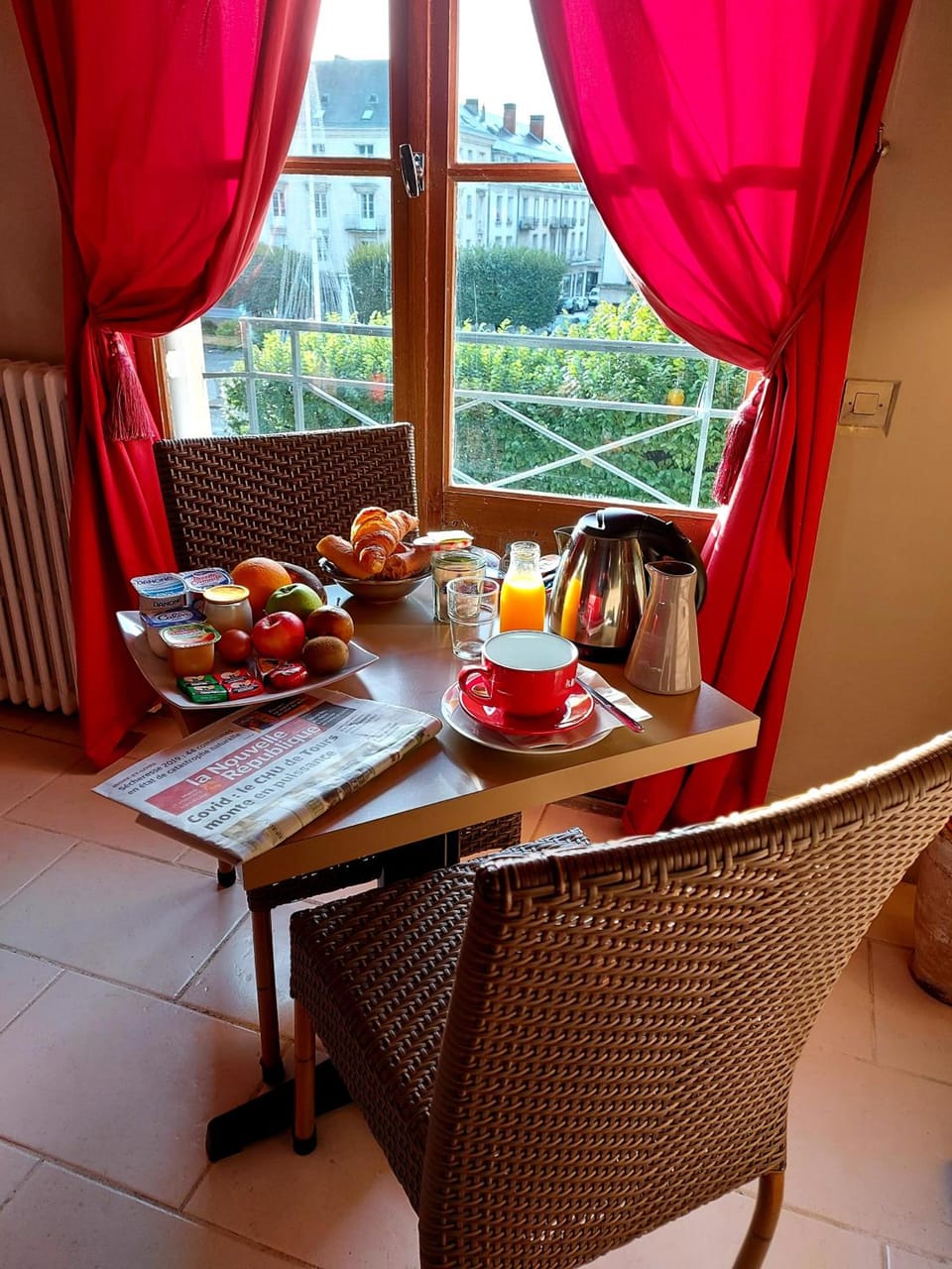 Hotel Mondial Hotel in Tours