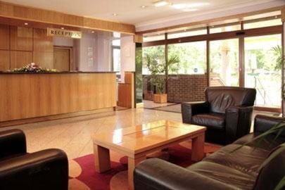 Parkside International Hotel Hotel in Reading