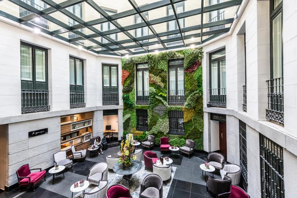 Intur Palacio San Martin Hotel in Centro