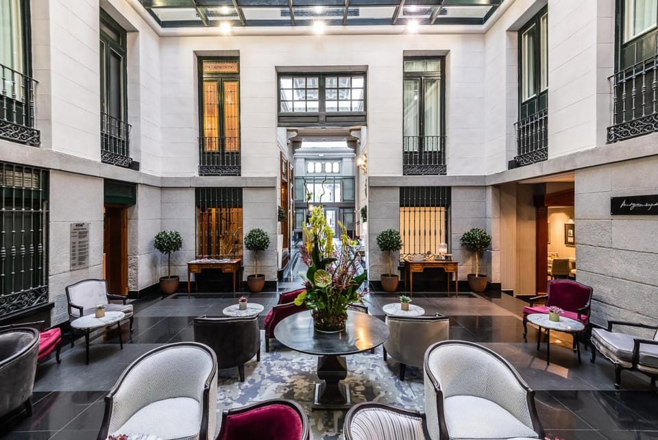 Intur Palacio San Martin Hotel in Centro