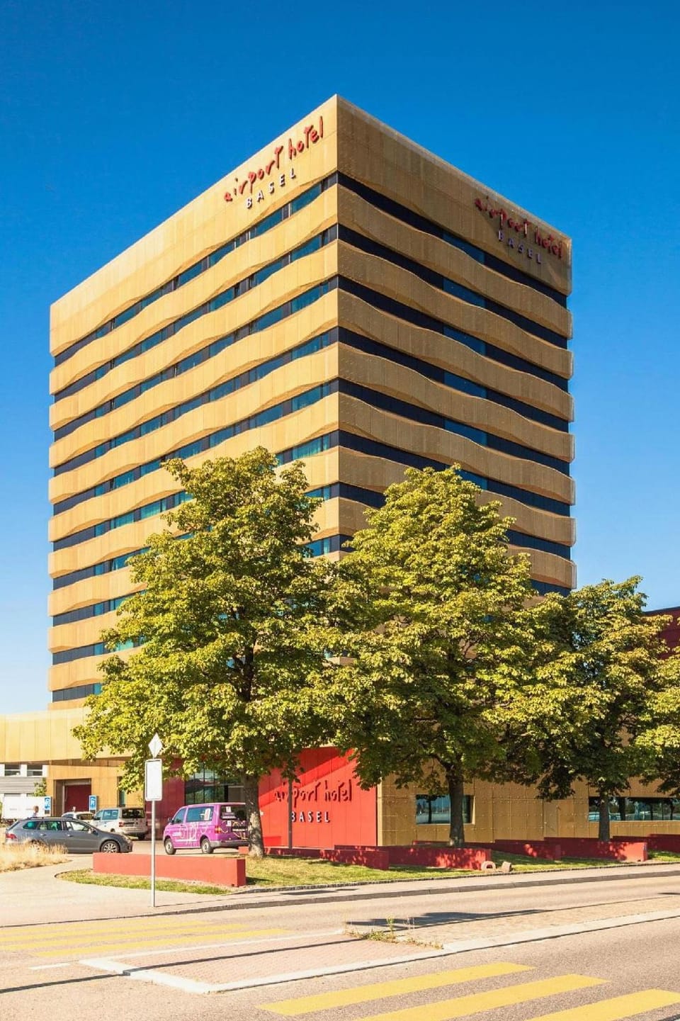 Airport Hotel Basel - Convenient & Friendly Hotel in Saint-Louis