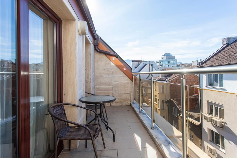 Vitosha Downtown Apartments Hotel in Sofia