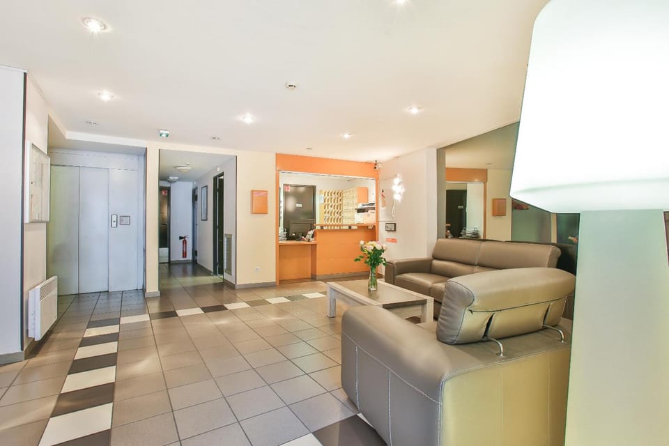 The Originals Residence, Appart’Hôtel Les Lauréades, Clermont-Ferrand Apartment hotel in Clermont-Ferrand