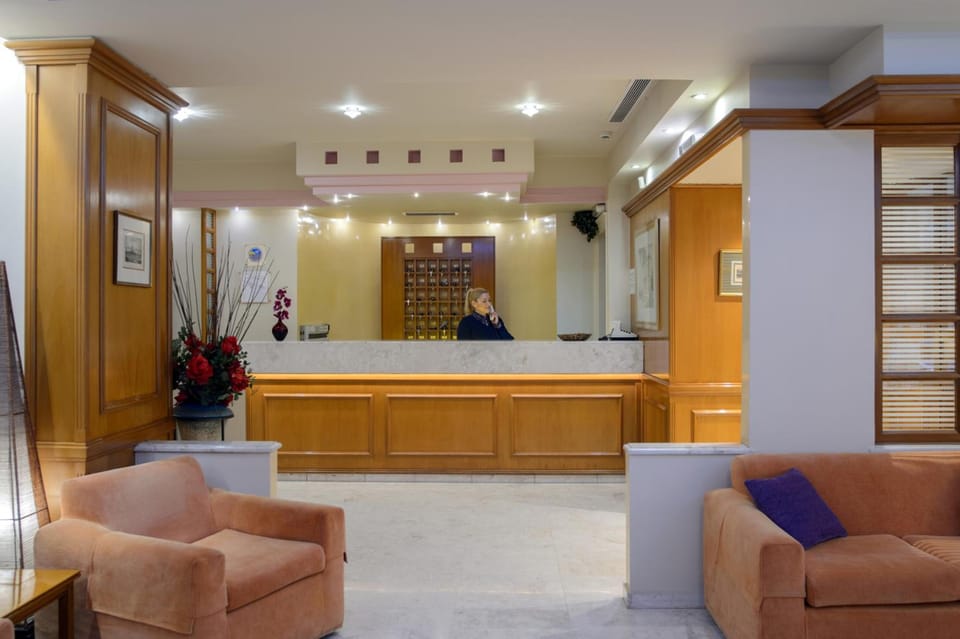 Victory Inn Hotel in Athens