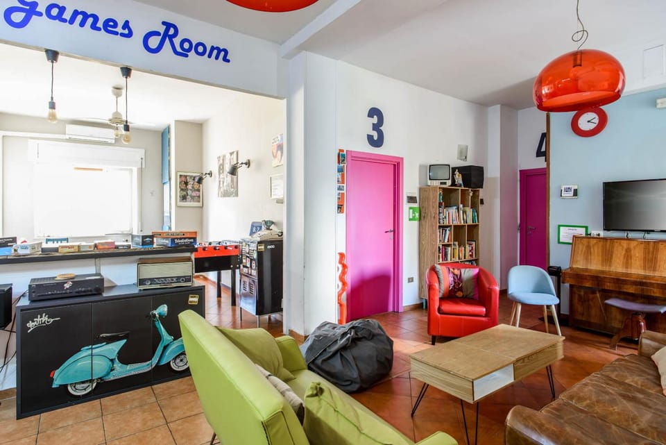 Hostel of the Sun Hostel in Naples