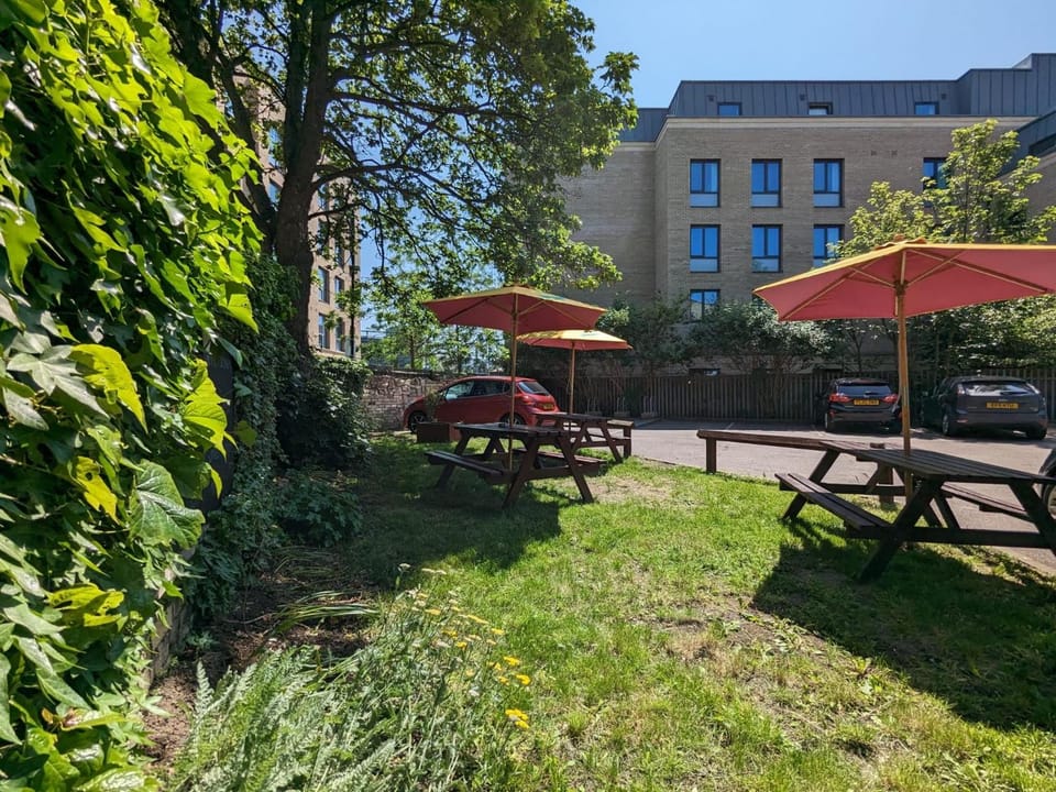 The Earl Of Derby Inn in Cambridge