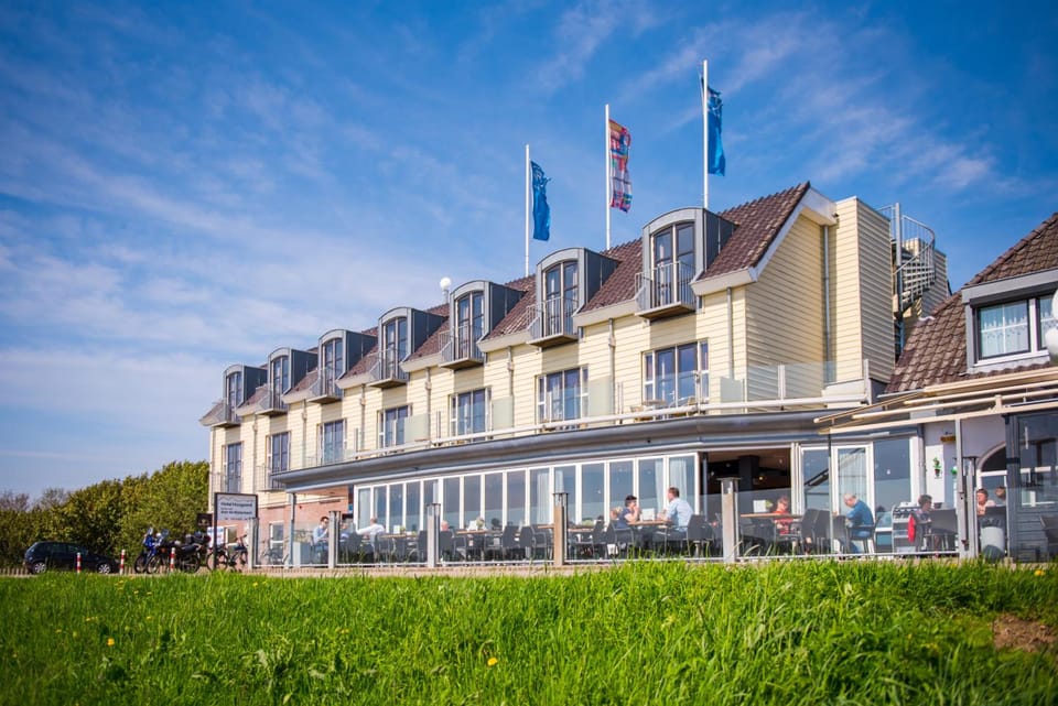 Hotel Hoogeerd by Flow Niftrik - Nijmegen Hotel in North Brabant (province)