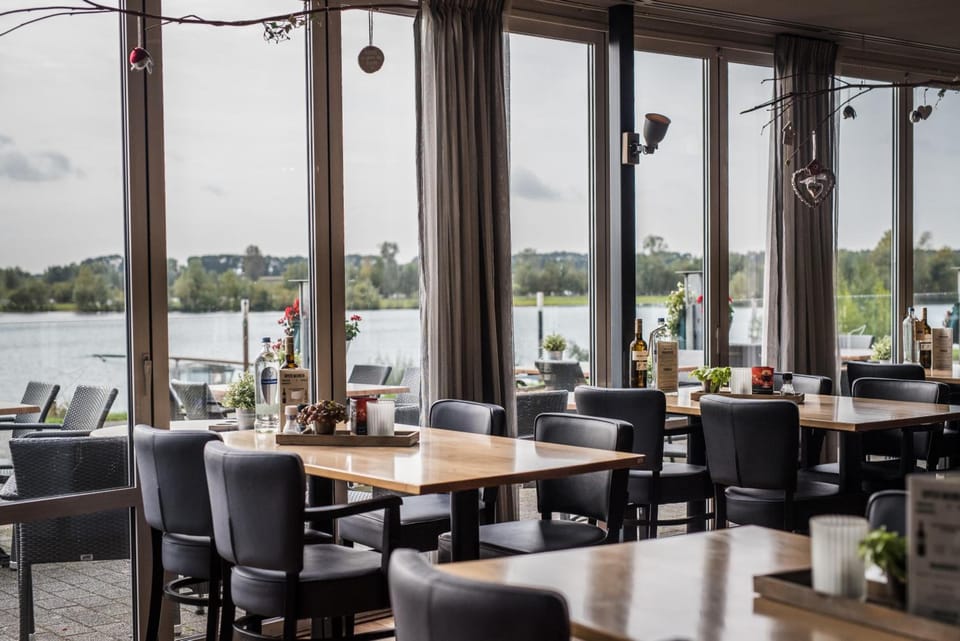Hotel Hoogeerd by Flow Niftrik - Nijmegen Hotel in North Brabant (province)