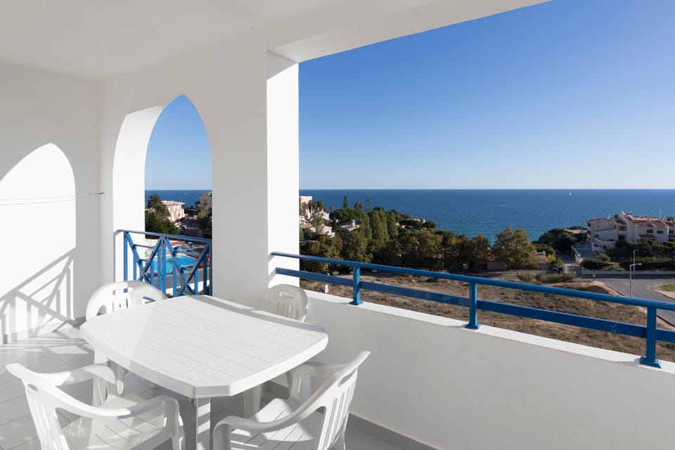 Be Smart Terrace Algarve Apartment hotel in Porches
