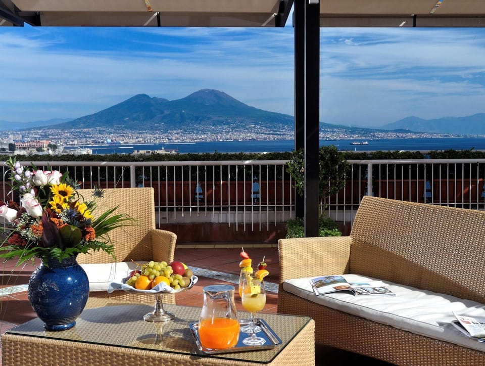 BW Signature Collection Hotel Paradiso Hotel in Naples