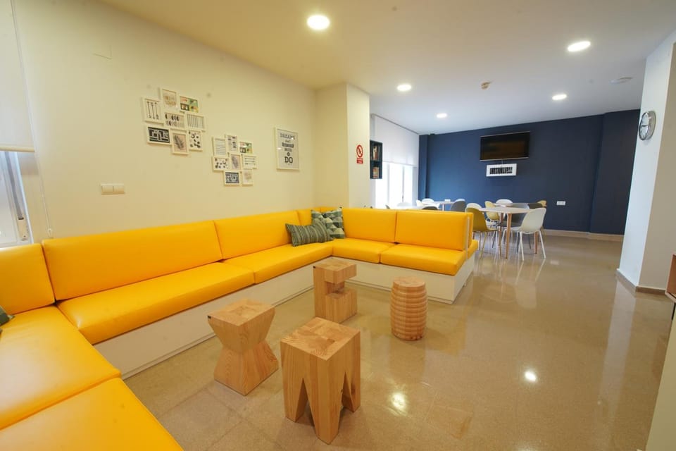 Shared lounge/TV area