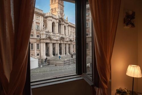 Glam Sm Maggiore Guest House Hotel in Rome