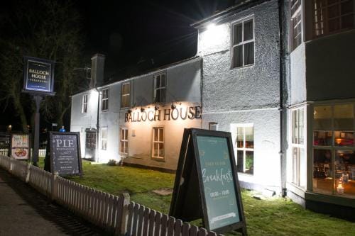 Innkeeper's Lodge Loch Lomond Hotel in Balloch Road