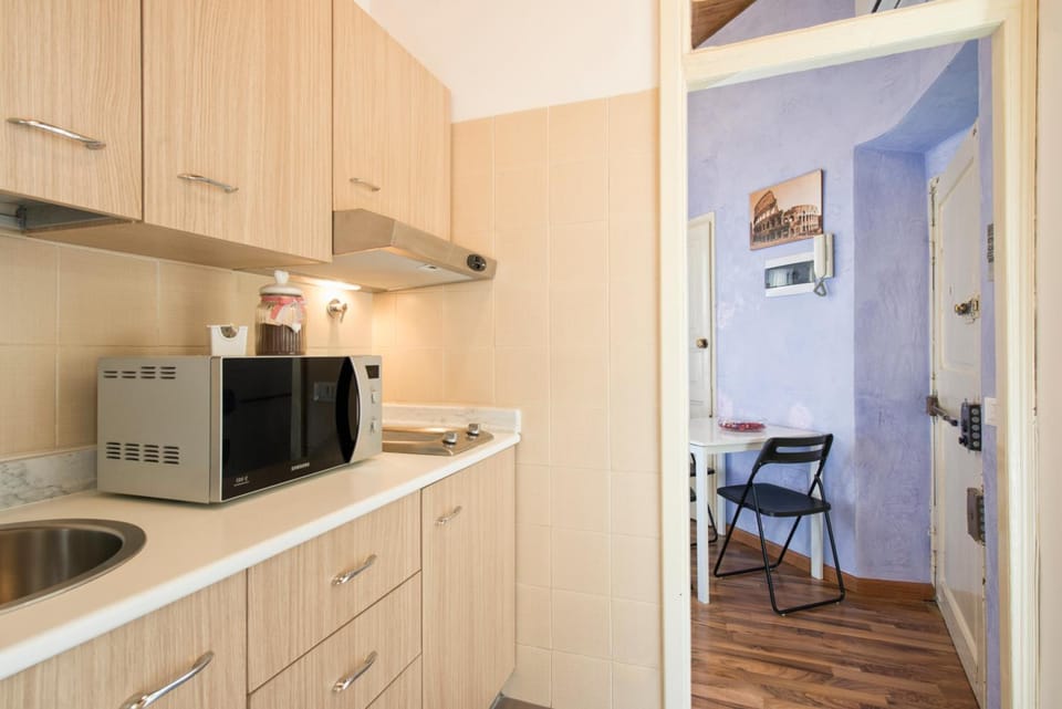 Navona Tower Relais Hotel in Rome