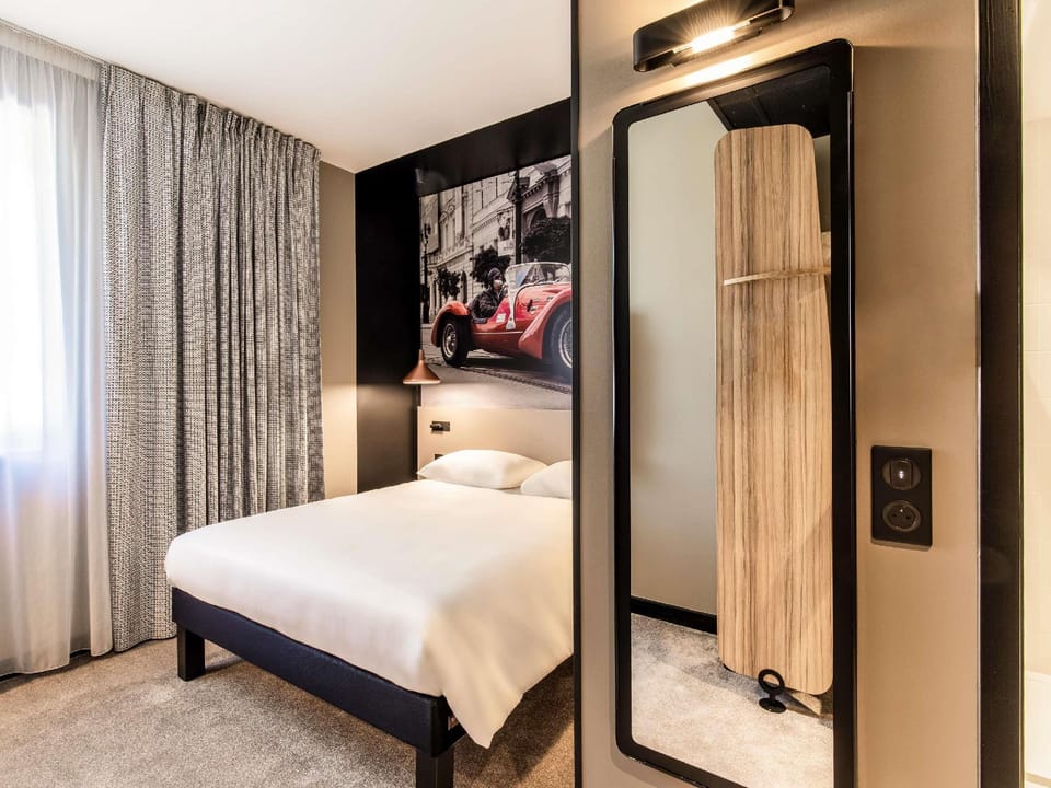 Guestroom