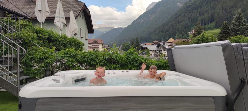 Hotel Garni Snaltnerhof Hotel in Ortisei