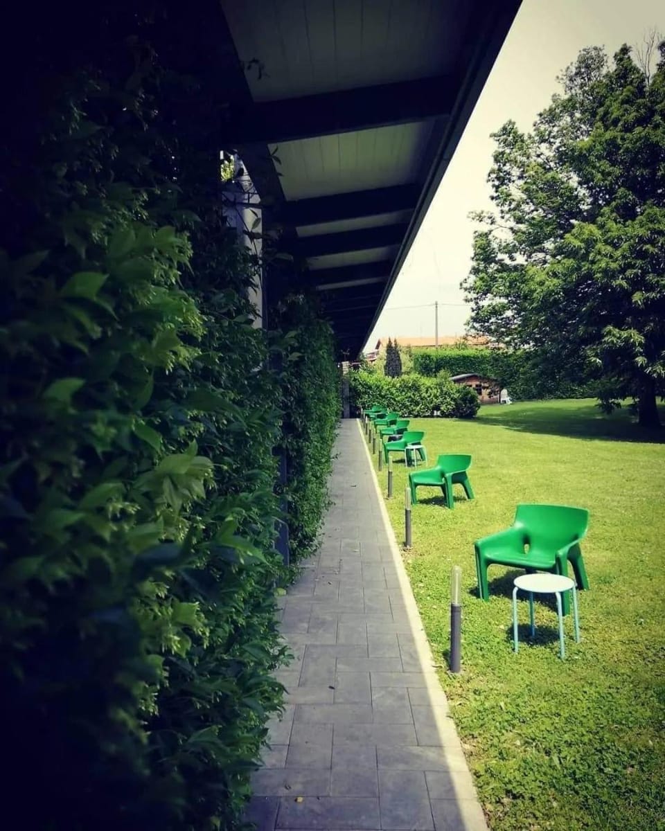 Mxp Rooms Guest House Apartment hotel in Lombardy