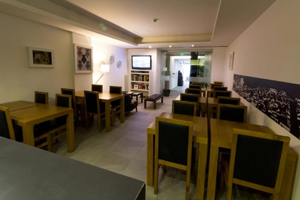 Bar/lounge