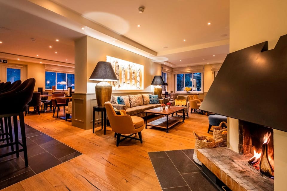 Bar/lounge