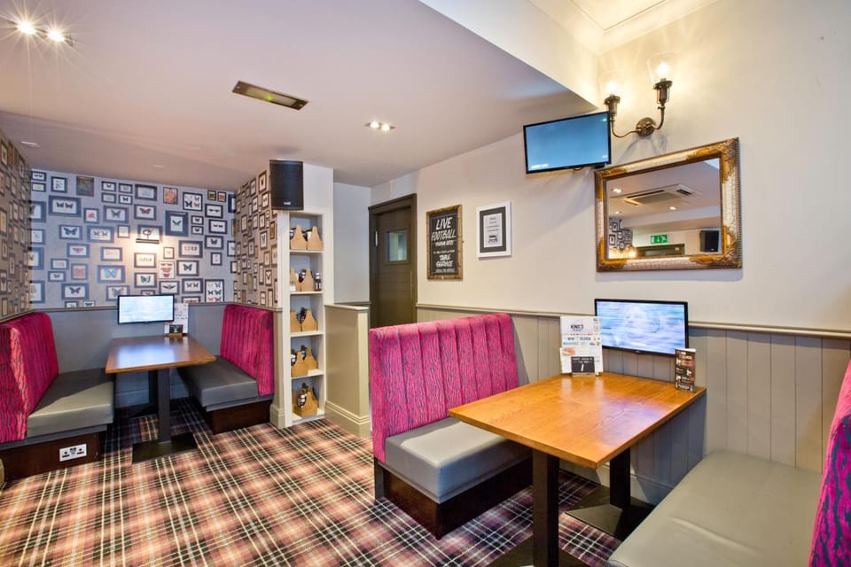 The Abbey Inn Inn in Paisley