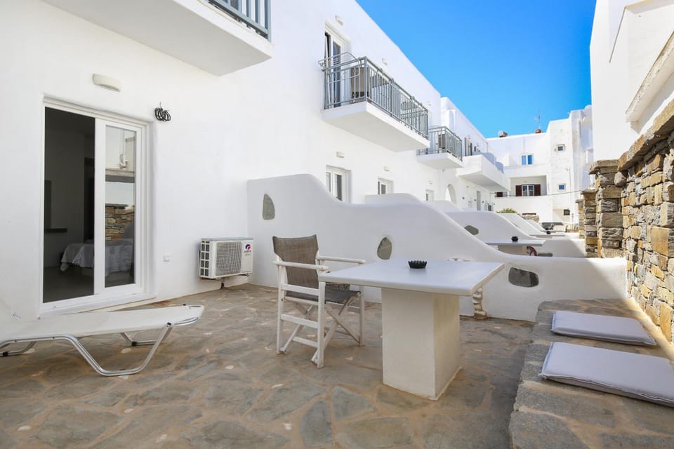 Madaky Hotel Hotel in Naousa