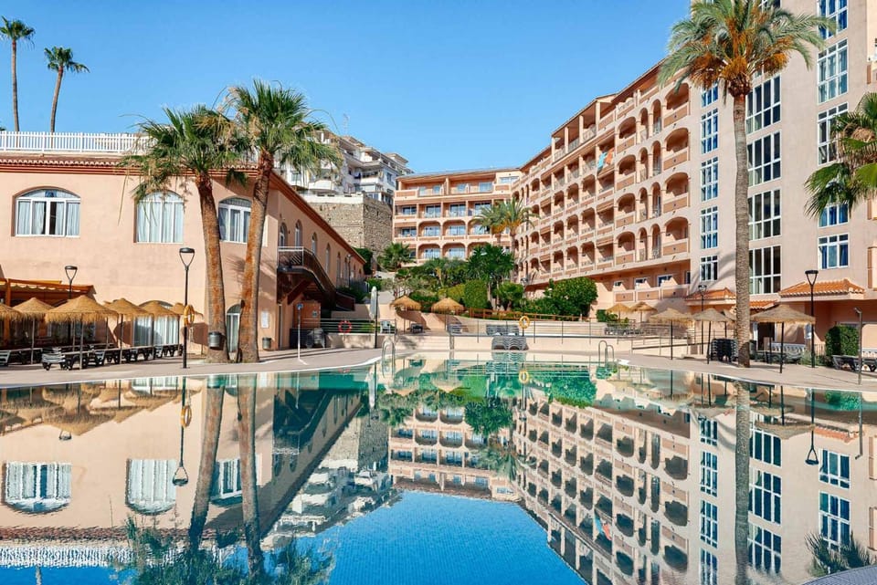 Bahia Tropical Hotel in Costa Tropical