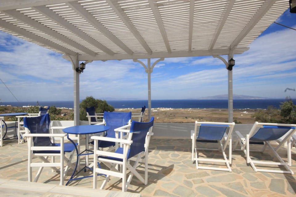 Unique Galini Oia - Adults Only Apartment hotel in Oia