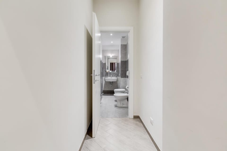 Vaticano 38 Suites Hotel in Rome