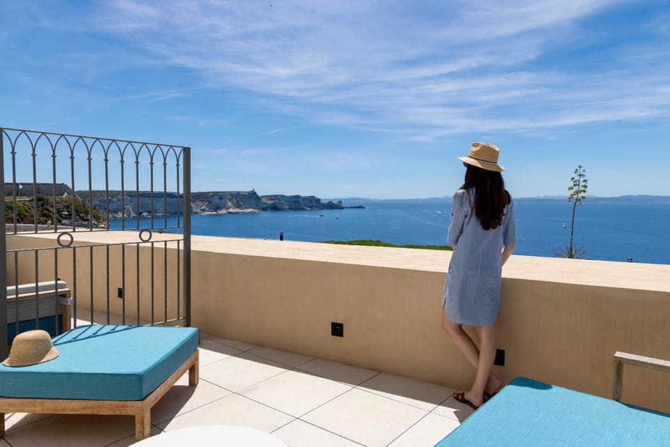 Santateresa Hotel in Bonifacio