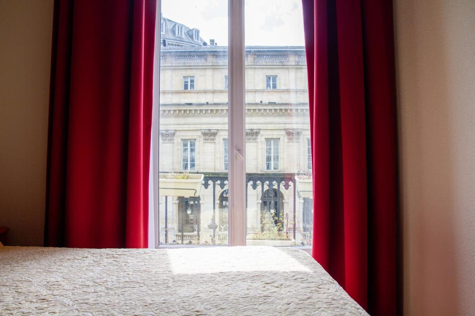 Hotel de L'Opera Hotel in Bordeaux
