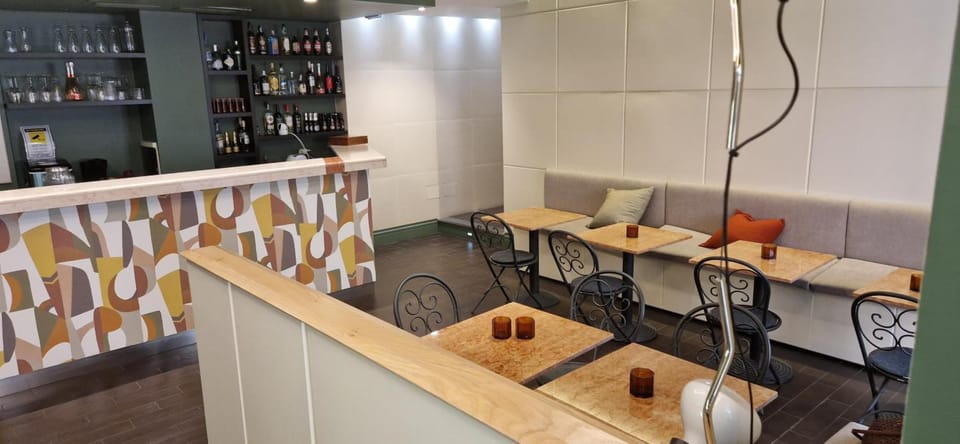 Bar/lounge