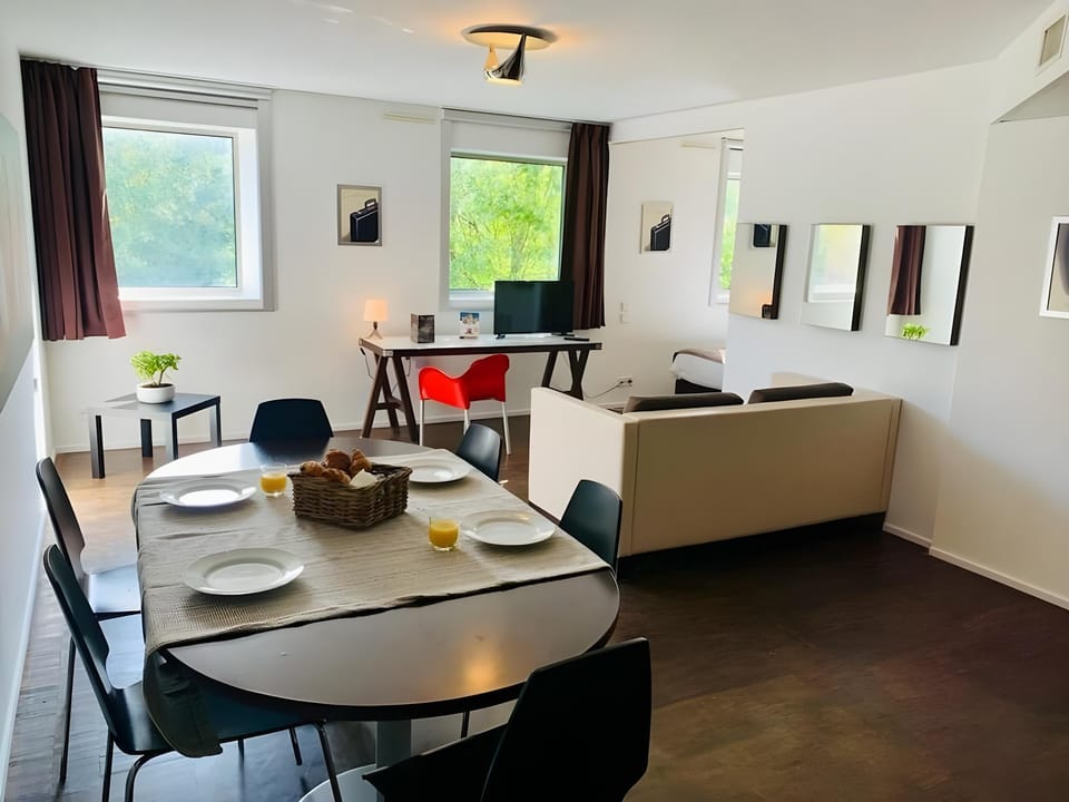 Standing Hotel Suites by Actisource Hotel in Île-de-France
