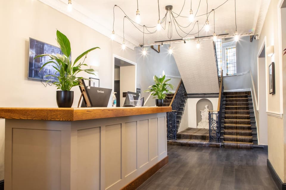 Arnos Manor Hotel Hotel in Bristol