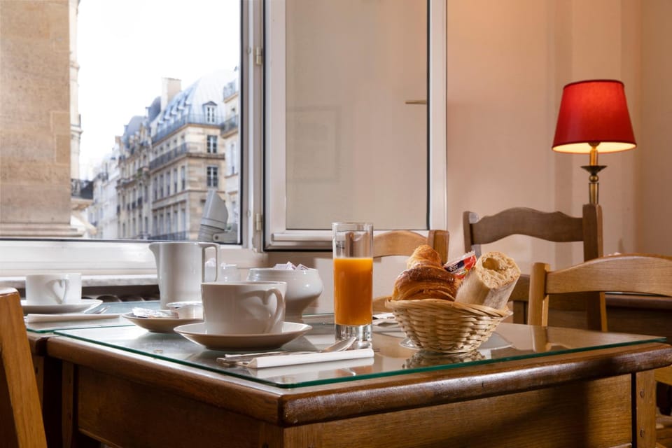 Hotel Londres Saint Honore Hotel in Paris