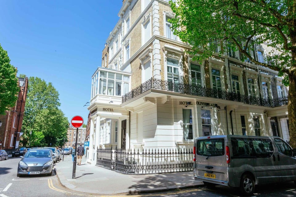 Oliver Plaza Hotel Hotel in City of Westminster