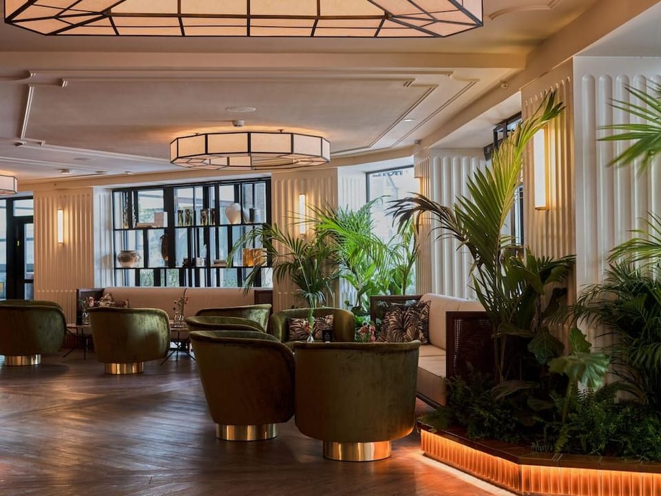 Ayre Hotel Astoria Palace Hotel in Valencia