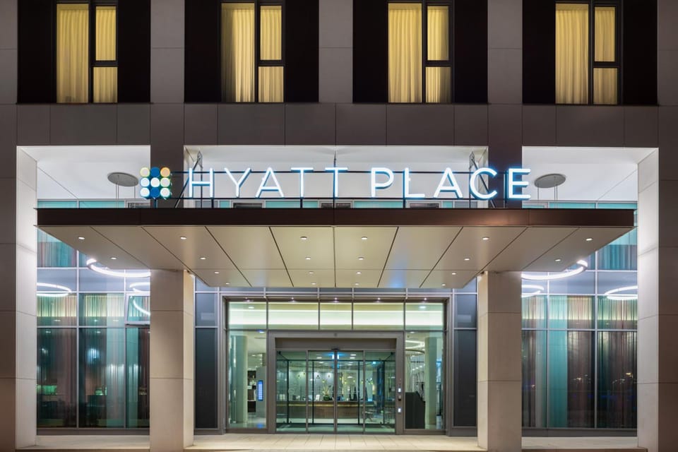 Hyatt Place Frankfurt Airport Hotel in Frankfurt