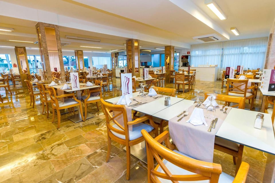 Eix Alcudia Hotel - Adults Only Hotel in Raiguer