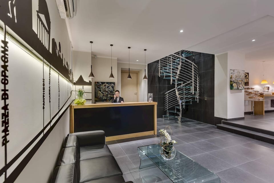 Trevi Palace Hotel Hotel in Rome