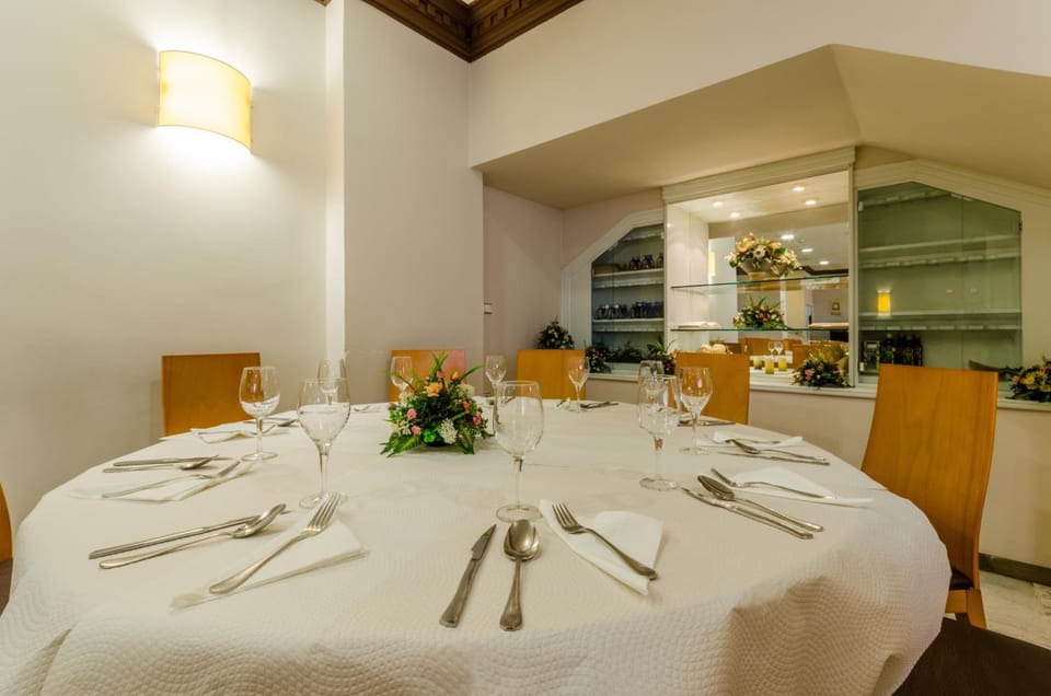 Don Juan Hotel in Granada
