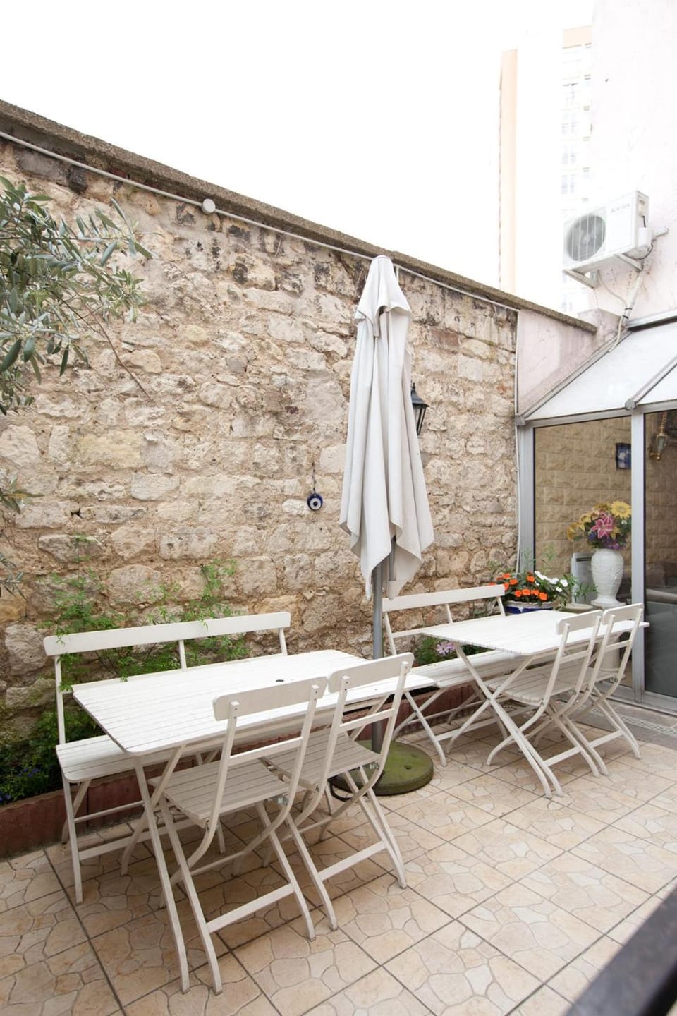 Hotel du Parc Hotel in Montrouge