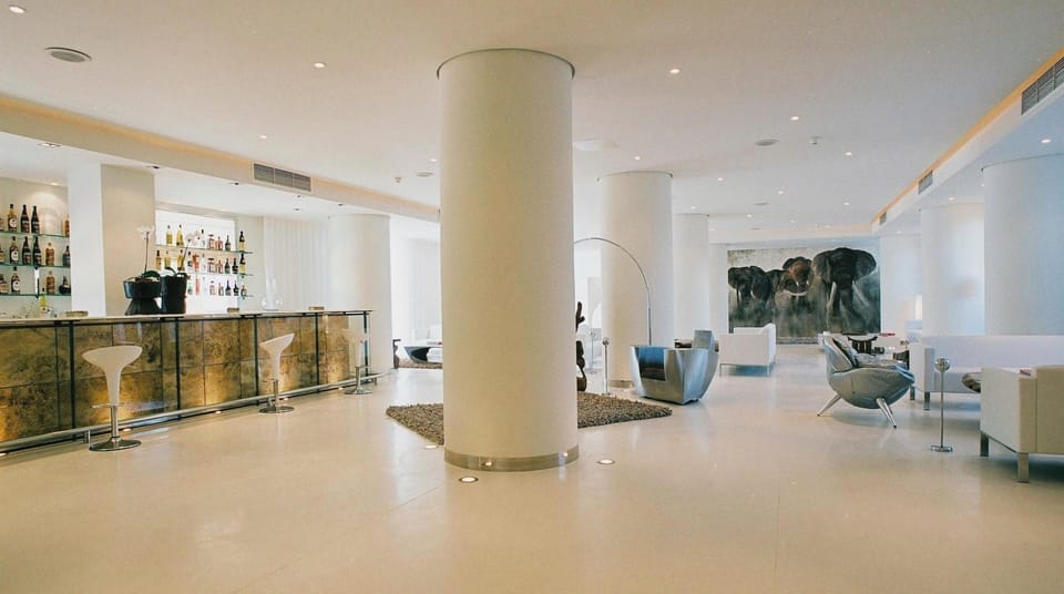 El Hotel Pacha Hotel in Ibiza