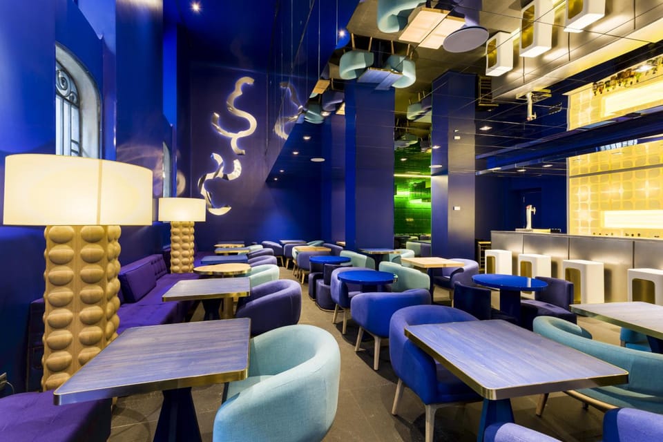 Bar/lounge