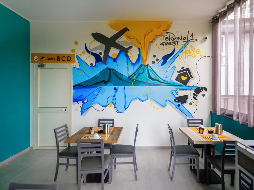 Terminal 1 Guest House Hotel in Naples
