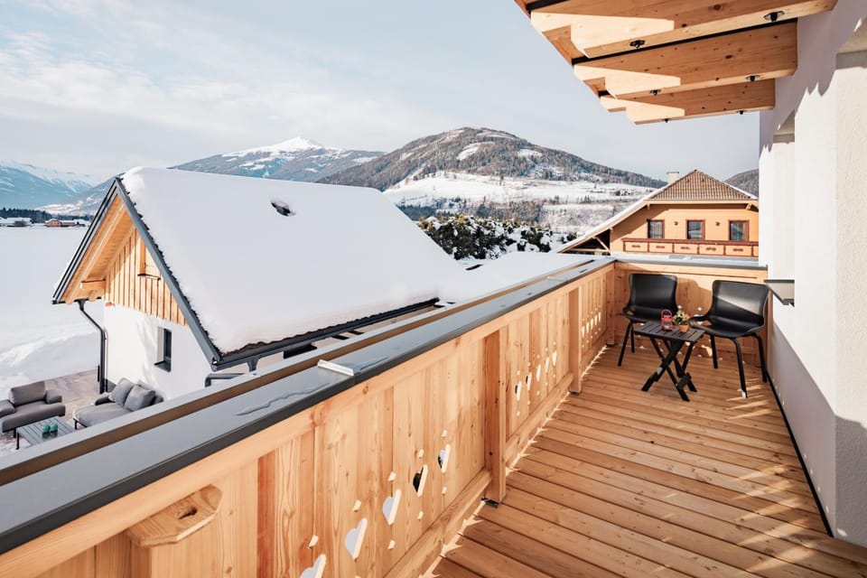 Pistenblick Alpin Hotel in Carinthia, Austria