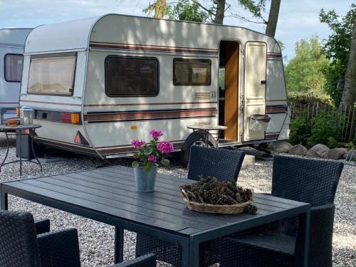BED & BREAKFAST 5 MIN FROM e47 - DOGS WELCOME - COSY FARM BnB Hotel in Zealand