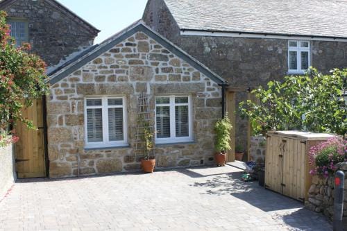 Bryher Cottage Hotel in England