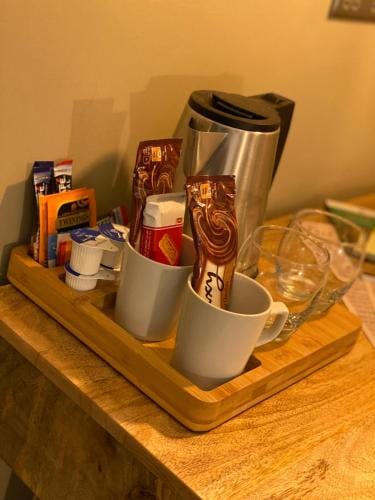 Lodge at Tap Haus Hotel in Warsop